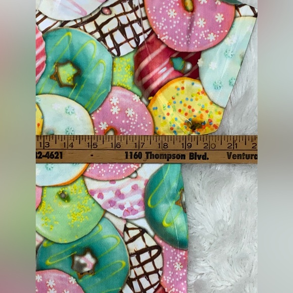 Doughnut Novelty Sugar Print Shirt XL NWOT - Picture 3 of 6